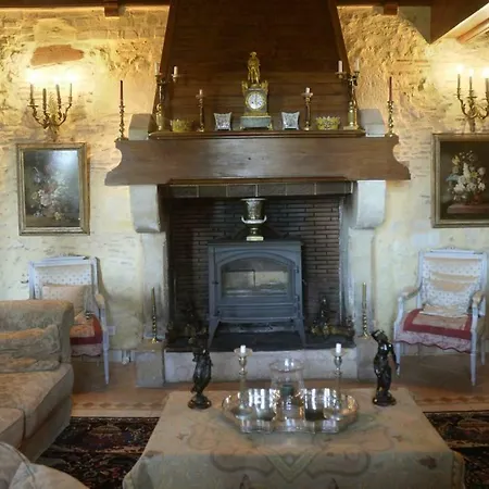 Les Deux Cedres Apartment